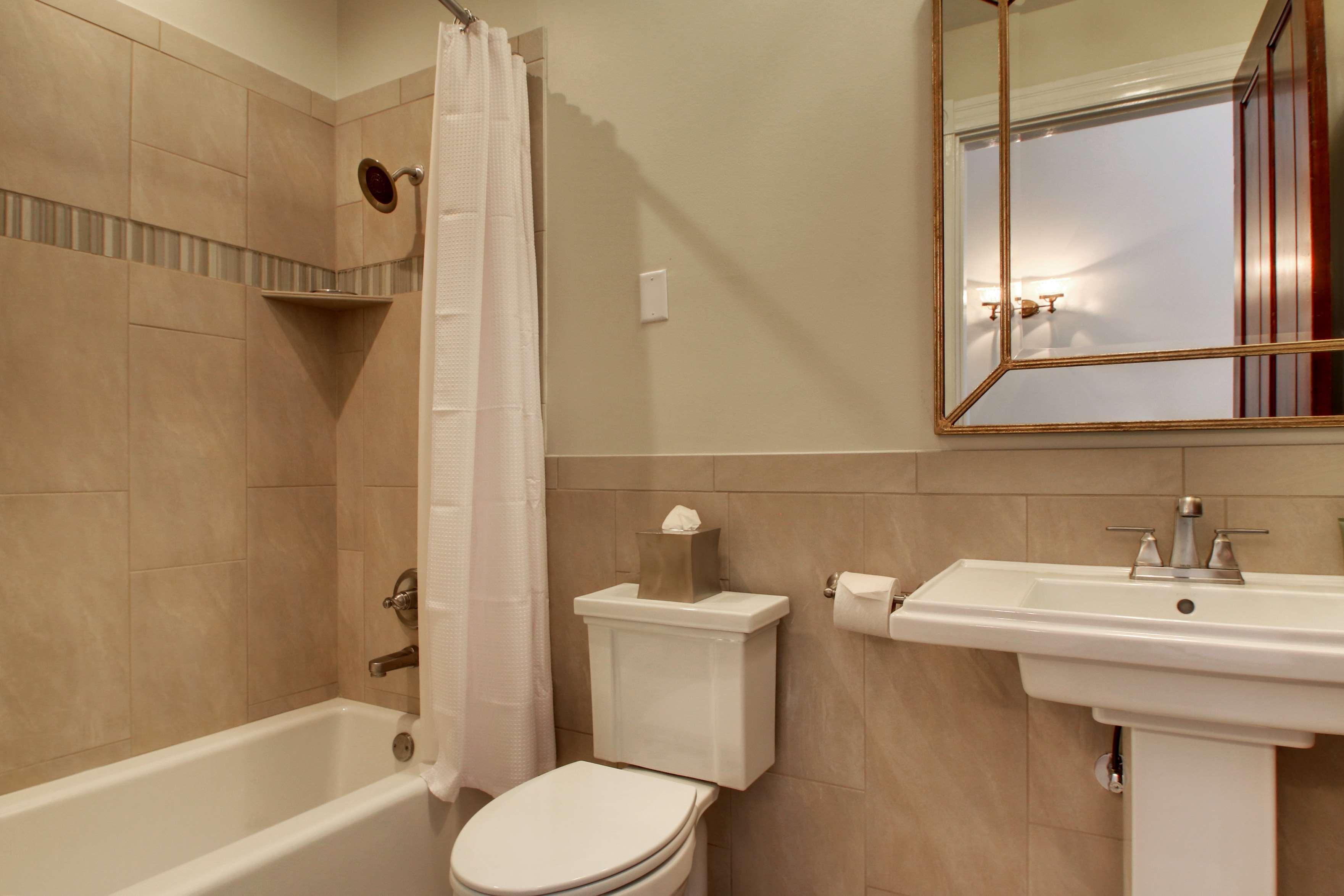 Hotel Finial BW Premier Collection Oxford - Анистън Стая снимка